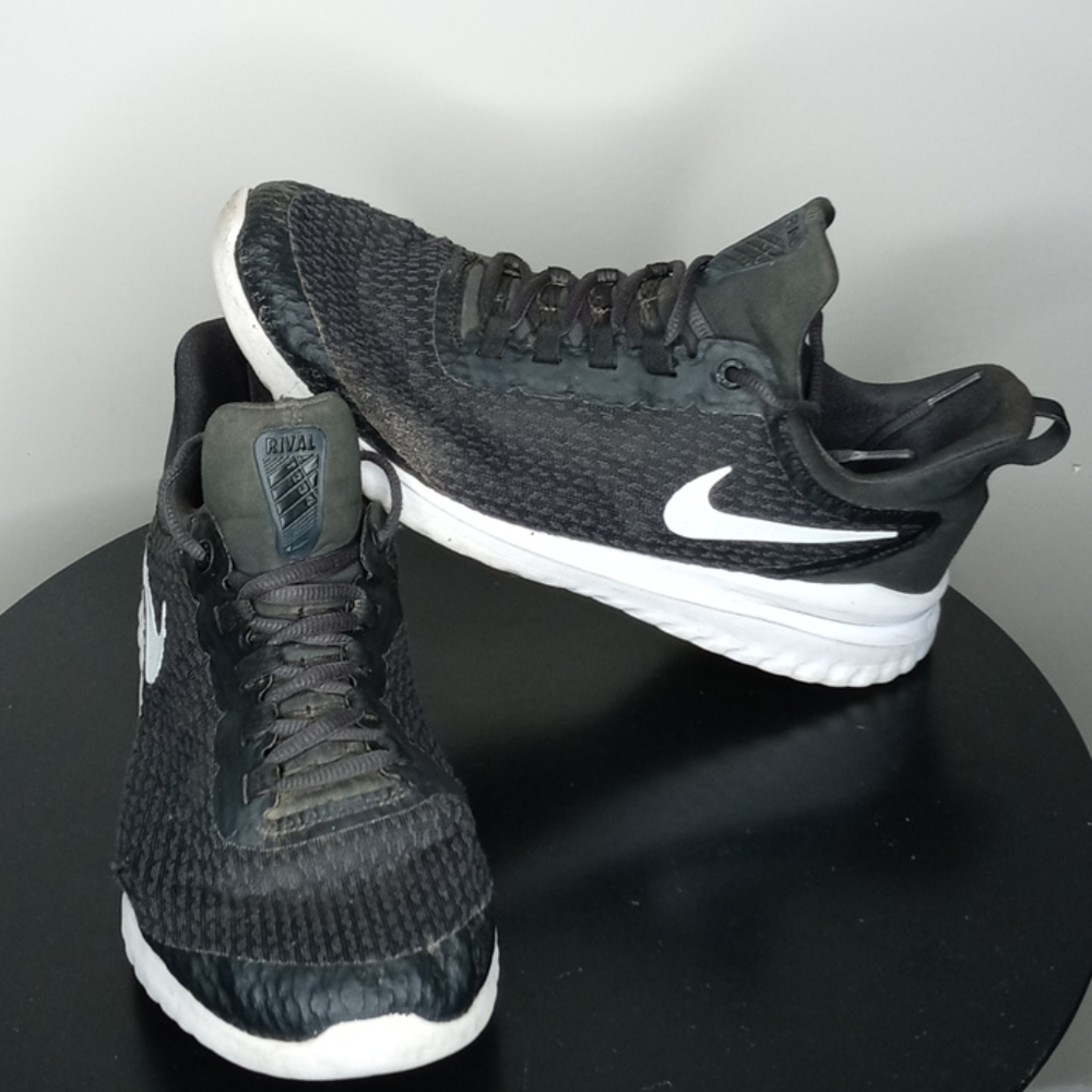 Nike Rival Renew